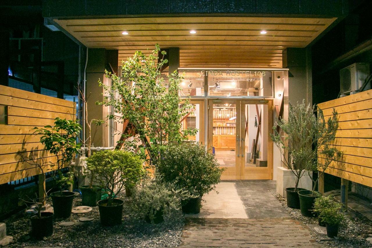 Linda Hostel 106 Osaka Exterior photo